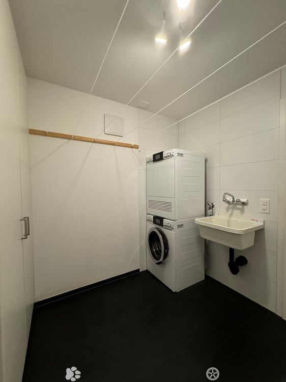 Hochwertige Attika-Wohnung zu vermieten 3