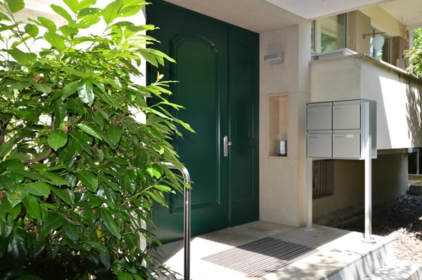 Wohnen an bester Adresse 5.5-Zimmer Gartenwohnung zum Verkauf 6