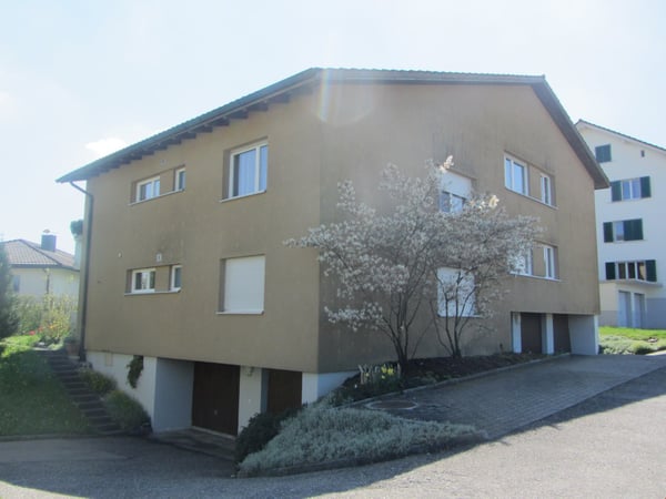 Zwei moderne und sonnige Wohnungen an idyllischer Lage 3