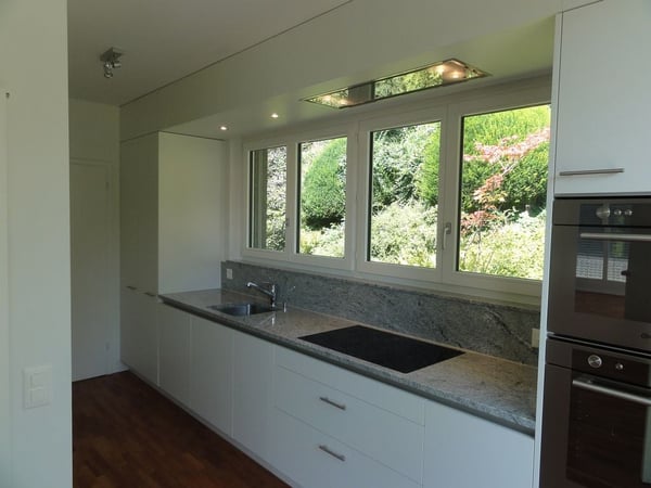 Grosszügige 7-Zimmer-Wohnung mit Pool und Panoramablick in Muri b. Bern 4