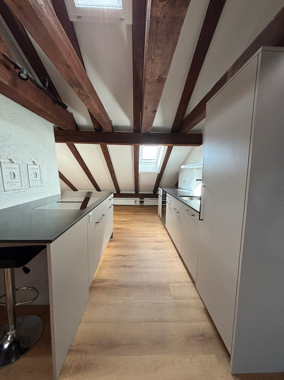 Charmante 2.5‑Zimmer-Dachatelierwohnung im beliebten Kirchenfeldquartier 4