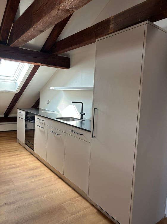 Charmante 2.5‑Zimmer-Dachatelierwohnung im beliebten Kirchenfeldquartier 3