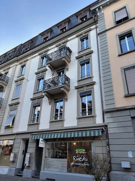 Gewerberäume im Erdgeschoss an der Hallerstrasse 21 in Bern 1