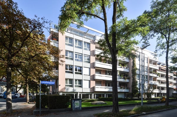 Einstellhallenplatz zu vermieten 1
