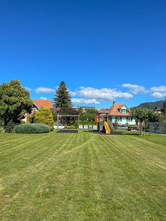 Zu vermieten: 1 Zimmer-Wohnung an praktischer Lage! 12