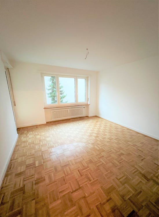 Helle 3-Zimmer-Wohnung mit Balkon im Quartier Iselin, Basel 5