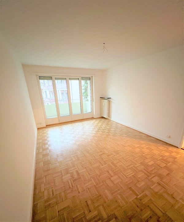 Helle 3-Zimmer-Wohnung mit Balkon im Quartier Iselin, Basel 4