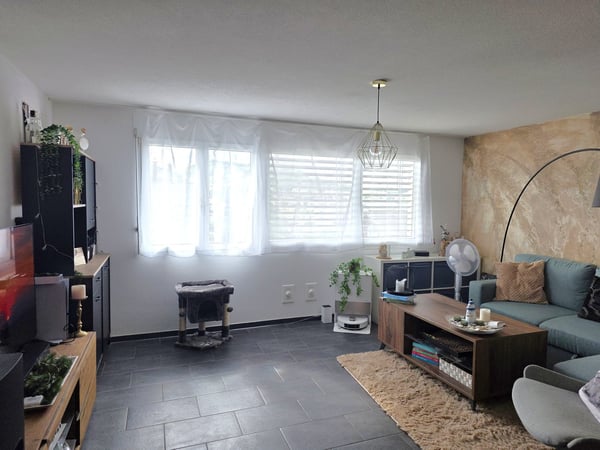 Charmantes 4.5-Zimmer-Doppelhaushälfte in ruhiger Lage in Füllinsdorf 4