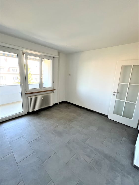 Helle 2-Zimmer-Wohnung mit Balkon in Basel-Kleinhüningen 3
