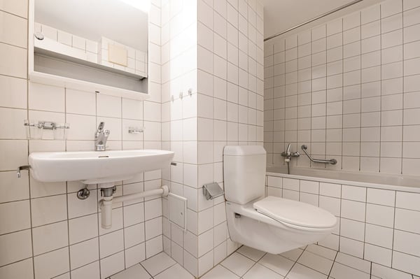 Helle 2-Zimmer-Wohnung mit Balkon in Basel-Kleinhüningen 6