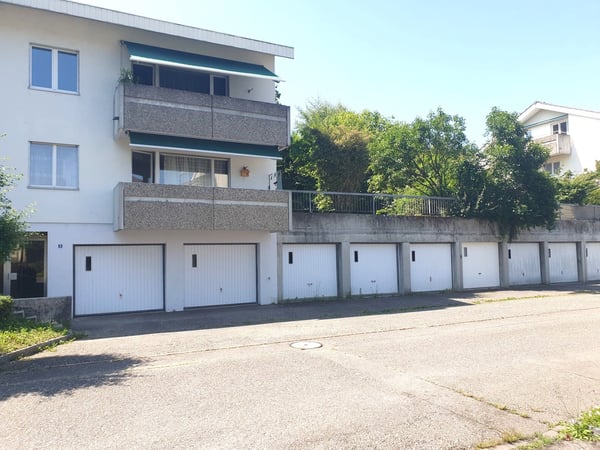 Einzelgarage in Oberwil zu vermieten 1