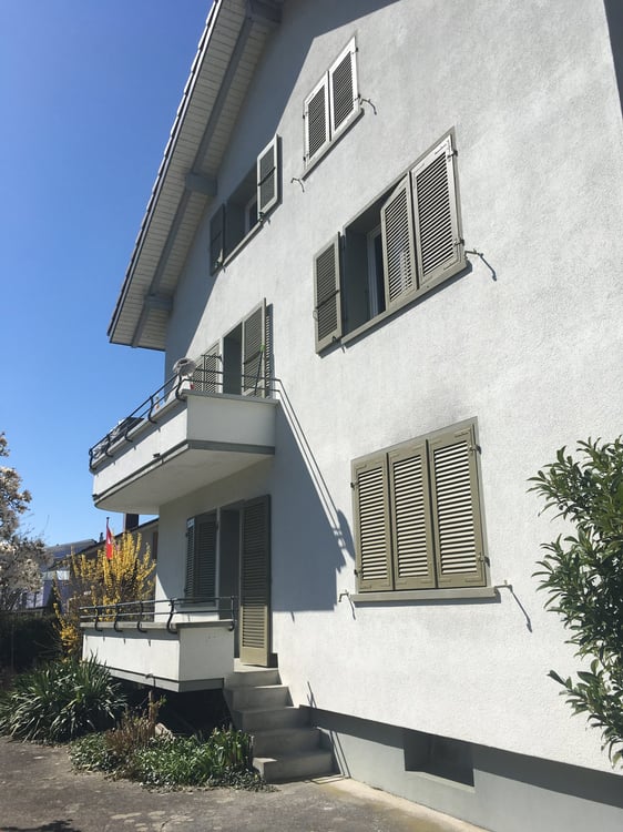 3 1/2-Zimmer-Wohnung 1. OG 10