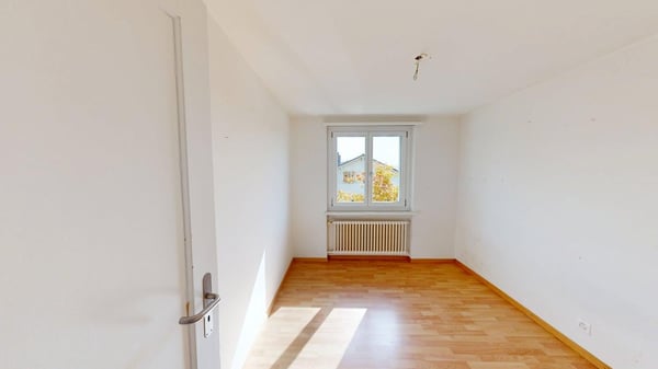 3 1/2-Zimmer-Wohnung 1. OG 7