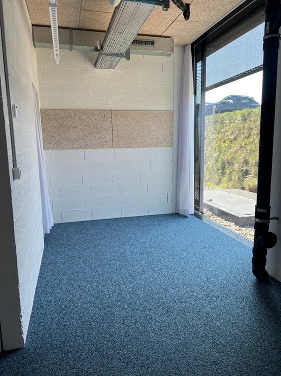 Surface commerciale / dépôt d'env. 23 m2 à louer à Bulle 2