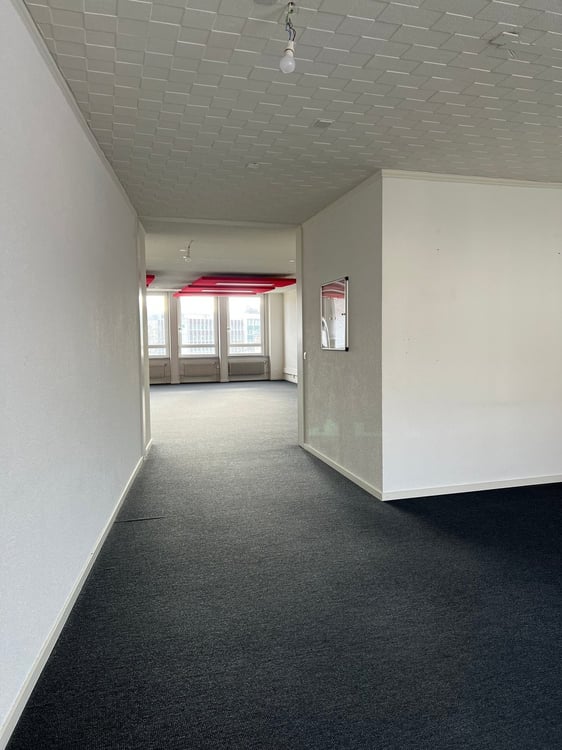 Surface administrative d'env. 128 m2 à louer idéalement située à Fribourg 5