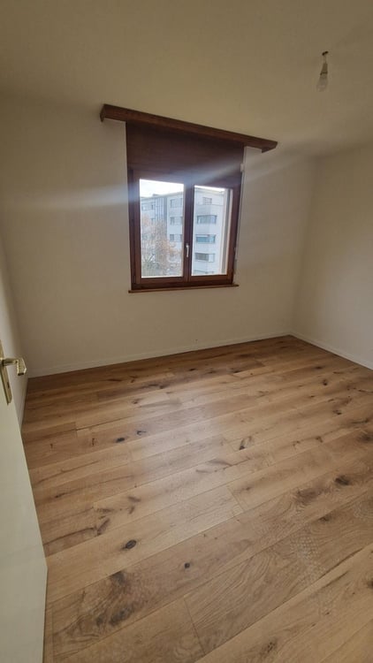 Appartement de 1.5 pièces d'env. 120 m2 avec balcon 4