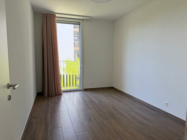 Appartement de 3.5 pièces avec balcon à Marly 7