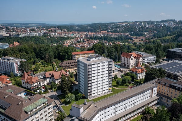 Appartement de 3.5 pièces au dernier étage avec balcon 4