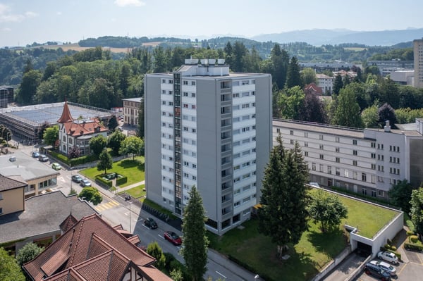 Appartement de 3.5 pièces au dernier étage avec balcon 3