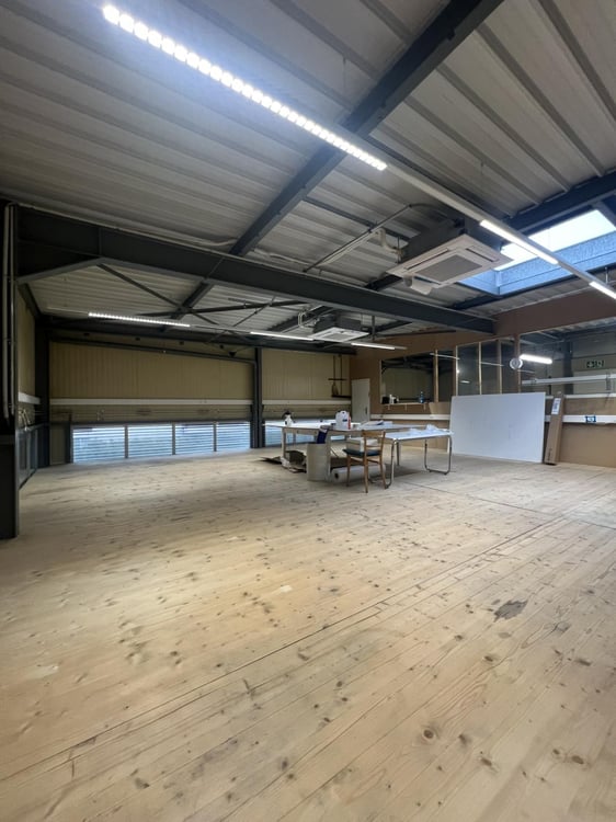 louer ? Espaces de stockage / archives 4