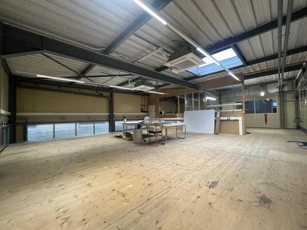 louer ? Espaces de stockage / archives 3