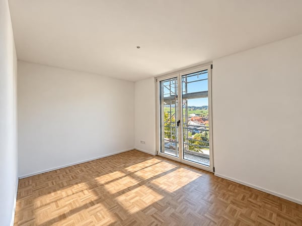 Appartement neuf spacieux de 5.5 pièces avec grand balcon orienté sud-est 3