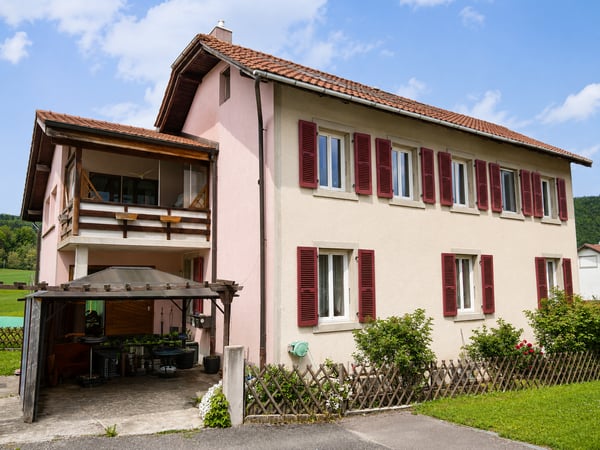Maison de deux logements avec annexe polyvalente 1