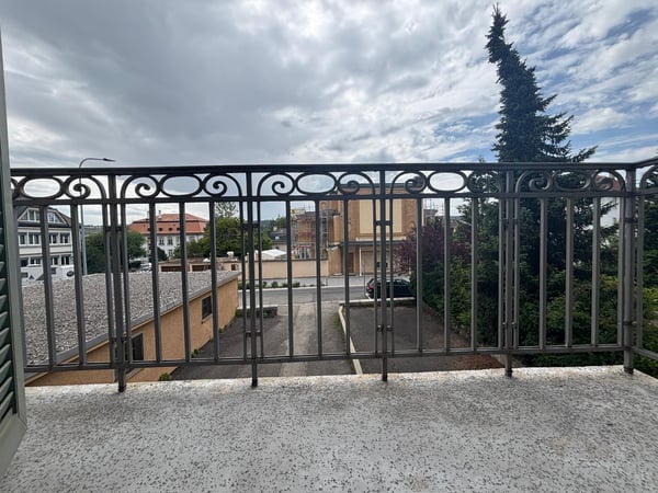 Bel appartement de 2 pièces à La Chaux-de-Fonds 6