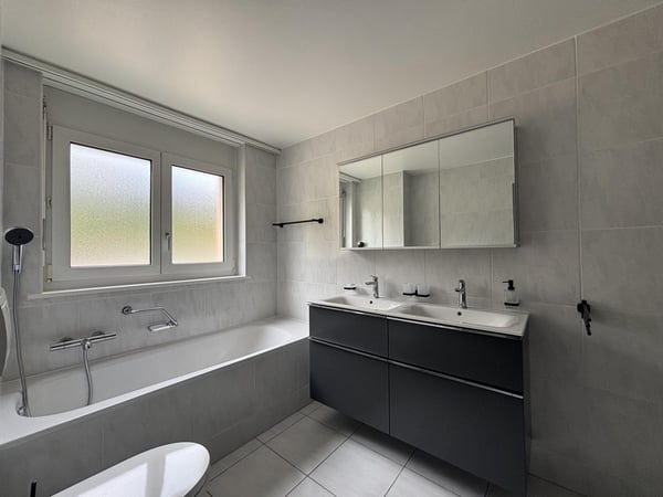 Magnifique appartement de 4.5 pièces rénové à louer aux Hauts-Geneveys 5