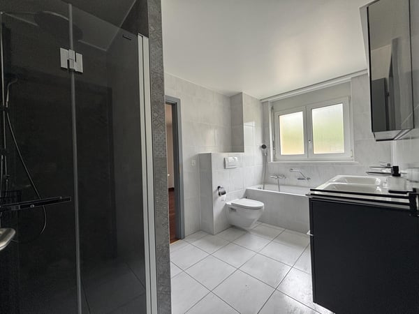 Magnifique appartement de 4.5 pièces rénové à louer aux Hauts-Geneveys 6