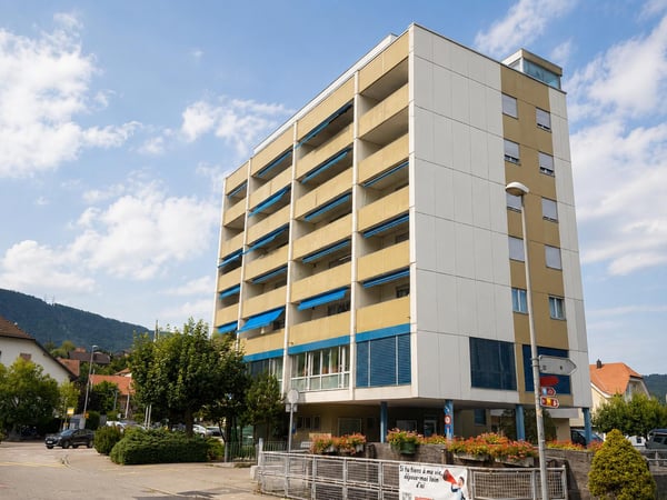 Charmant appartement de 4 pièces avec 2 balcons 6