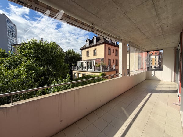 Spacieux 5.5 pièces lumineux à deux pas du centre de Bienne, avec balcon 2