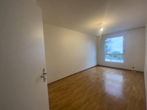 Magnifique duplex de 4.5 pièces à louer à Neuchâtel 8