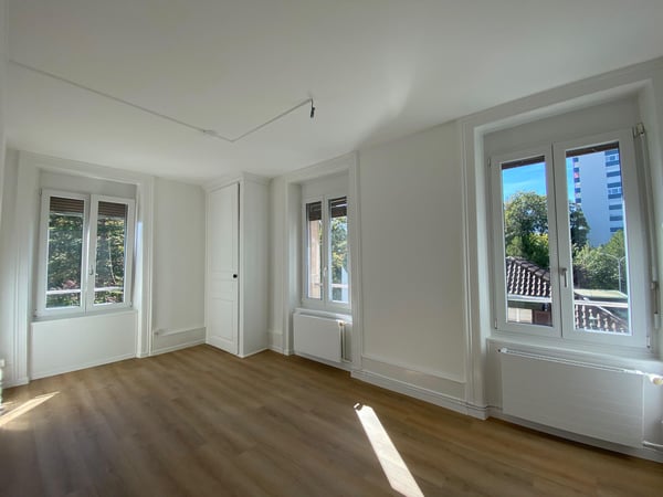 Appartement 3 pièces rénové avec cachet à louer ? Bienne 1