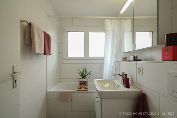 4.5 Zimmerwohnung mit grossem Balkon 6