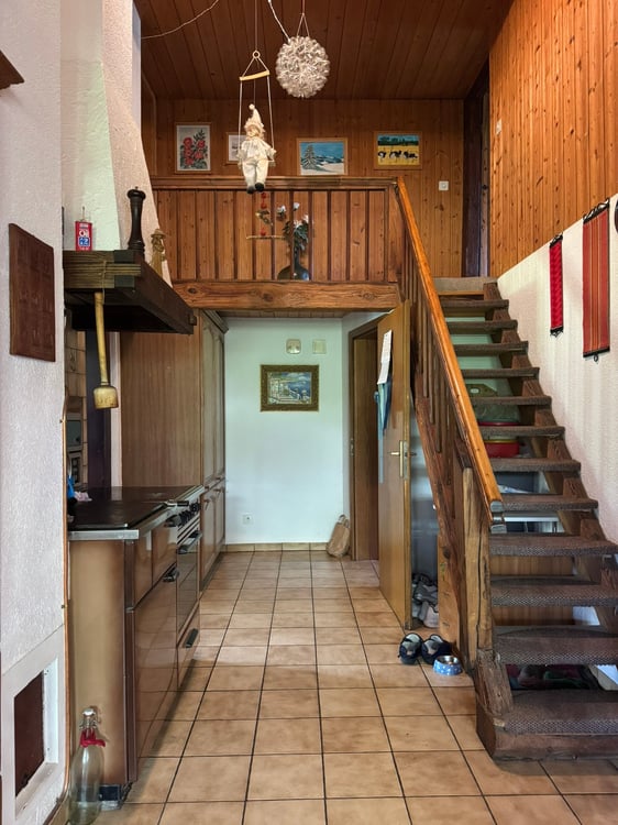 Charmantes Bauernhaus aus dem 18 JH an idyllischer Lage 10