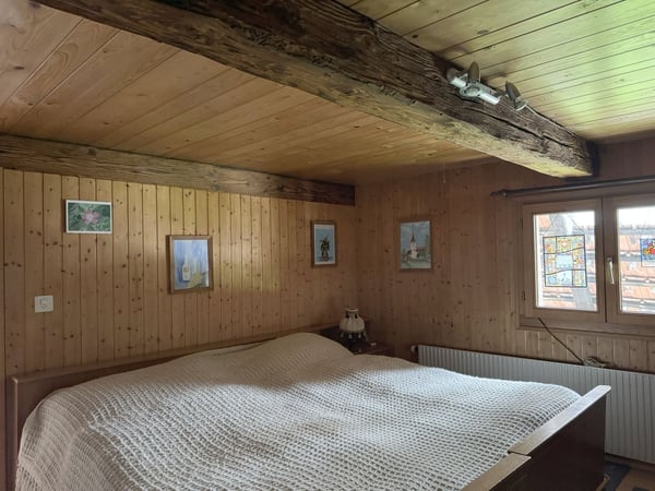 Charmantes Bauernhaus aus dem 18 JH an idyllischer Lage 12