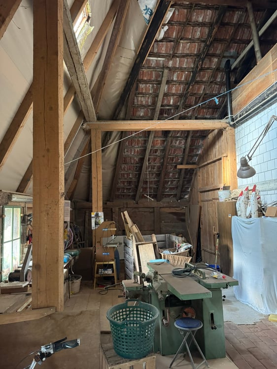 Charmantes Bauernhaus aus dem 18 JH an idyllischer Lage 18