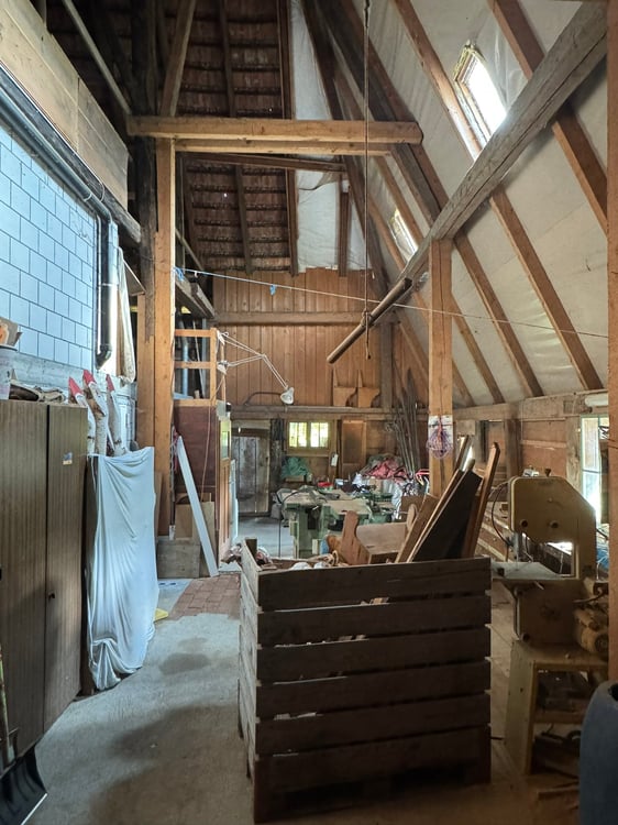 Charmantes Bauernhaus aus dem 18 JH an idyllischer Lage 19