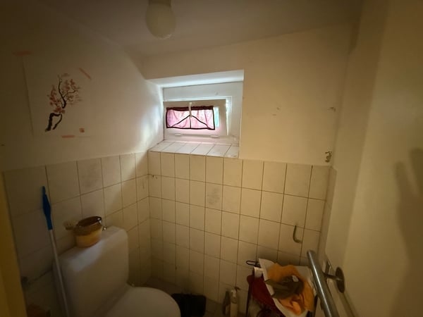 Bureau à louer – Quartier calme à Bienne 7