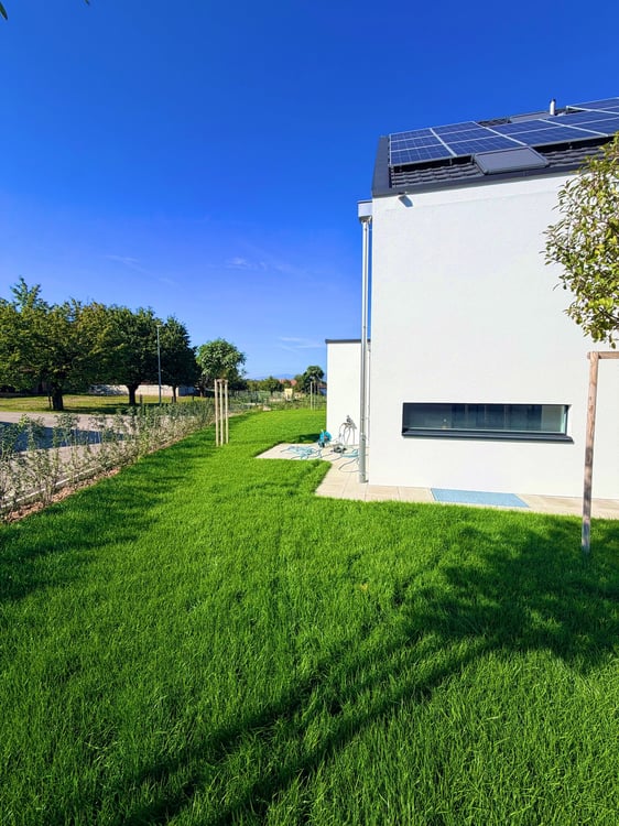 NEUBAU Traumhaftes Eigenheim an sehr idyllischer Lage in Leuzigen 44
