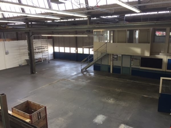 Business Center Lyss - Werkstatt- mit Bürofläche 6