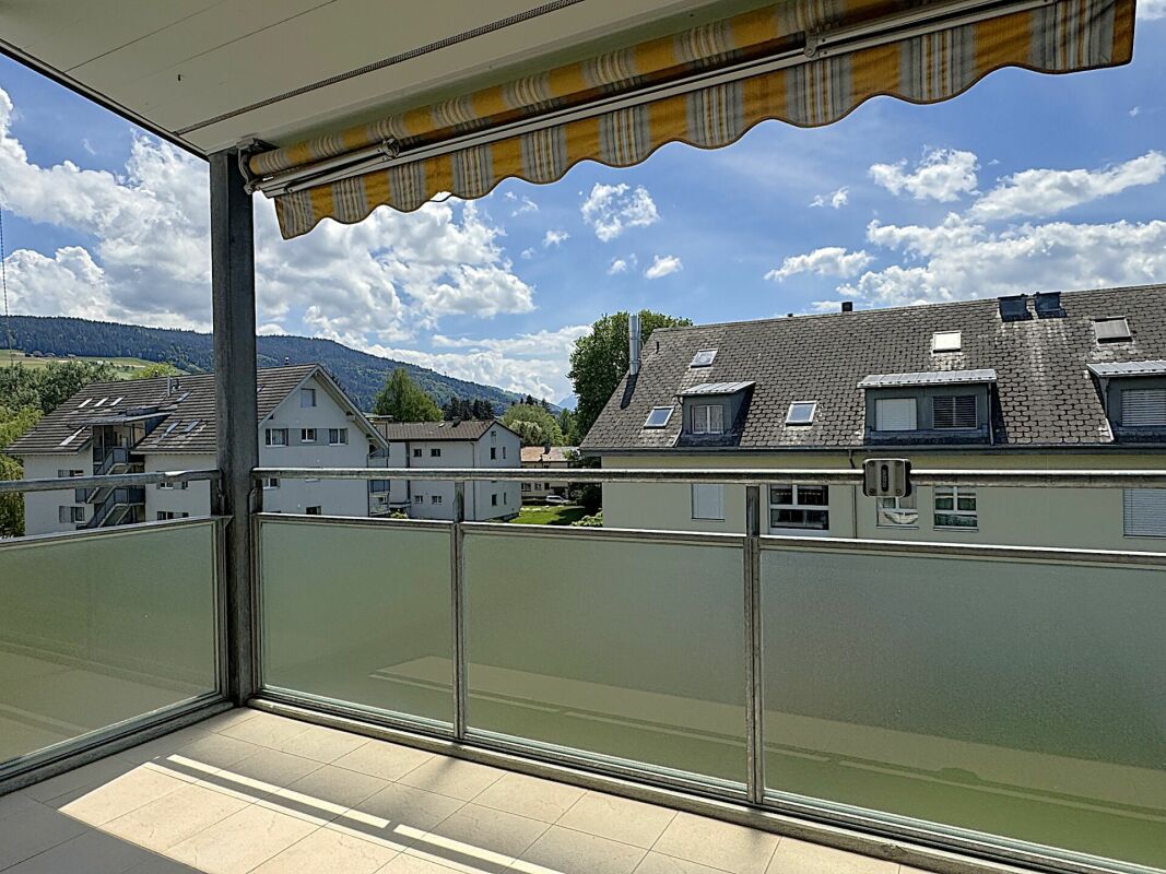 Attraktive und zentral gelegene Dachwohnung mit Galerie