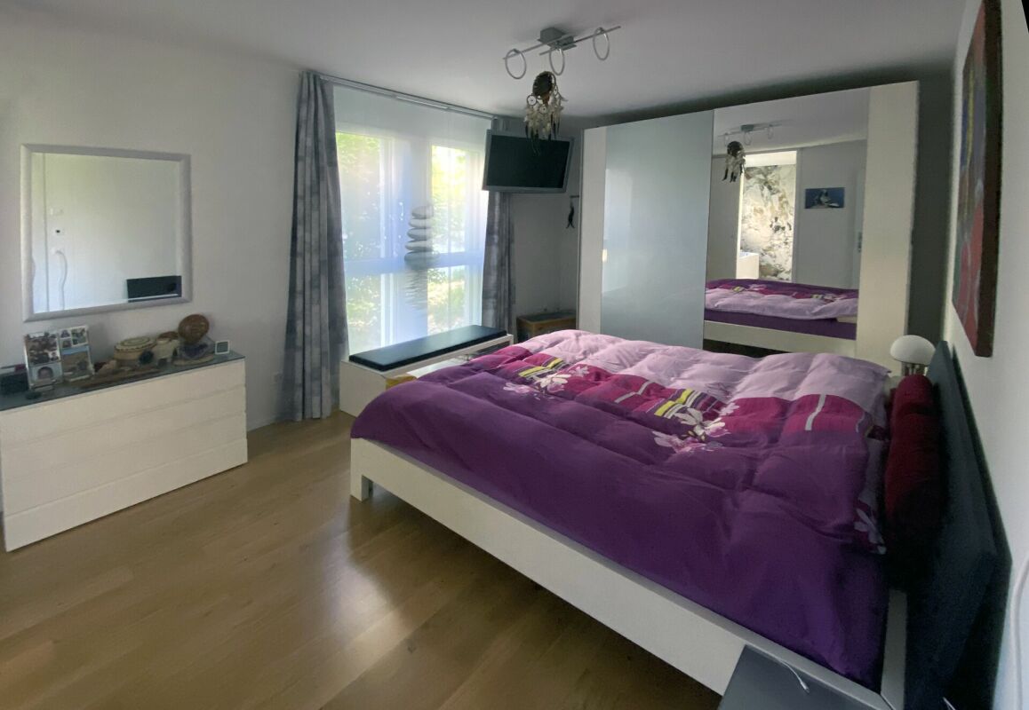 neuwertige Gartenwohnung an idyllischer Lage