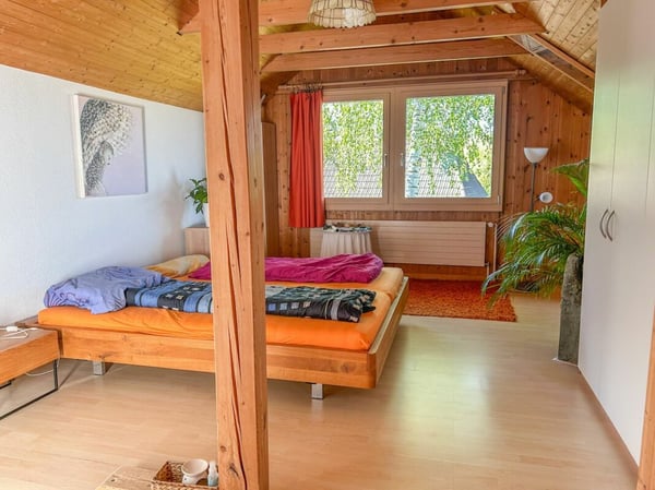 grosszügiges Wohnhaus mit vielen Möglichkeiten 3