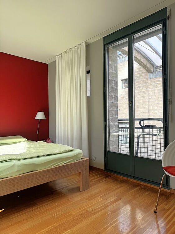 Zeitlose Architektur trifft auf überraschende Wohnqualität 23