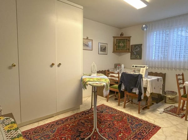 freistehendes Einfamilienhaus in ruhigem Quartier 12