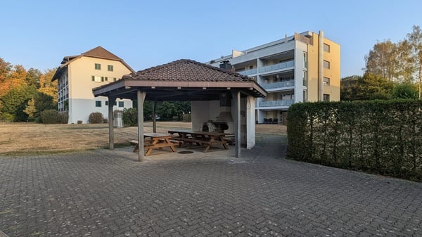 RESERVIERT / Grosszügig, hell, mit herrlicher Aussicht 24