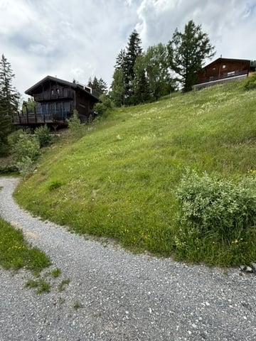 Parcelle no 242 - terrain à bâtir 4