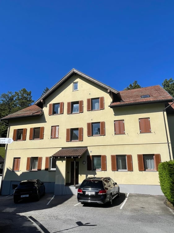 Parkplätze zu vermieten 1